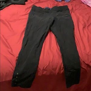 Black pants/leggings